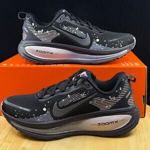 Nike Vomero 18 SE Black Metallic Dark Grey HV1779-001 Size 6.5 Women